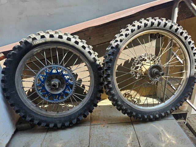 Yamaha yz250f 2007 komplet kolesa