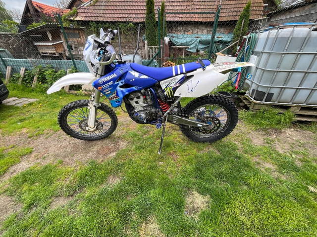 Yamaha yzf250