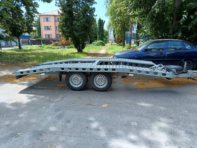 Autoprepravník Wiola