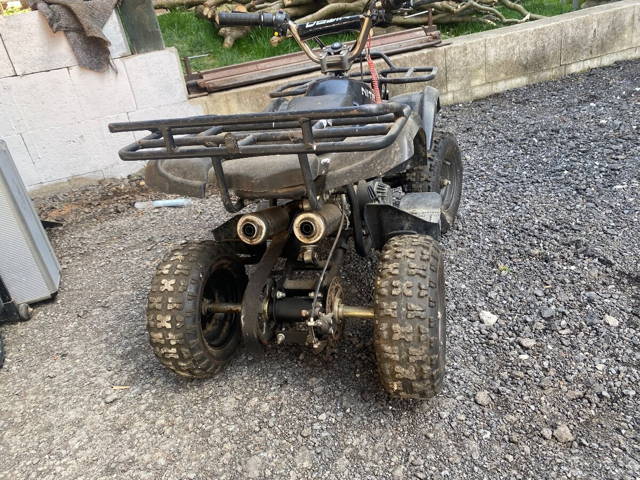 Na predaj: Detská štvorkolka 50cc – problém so štartovaním