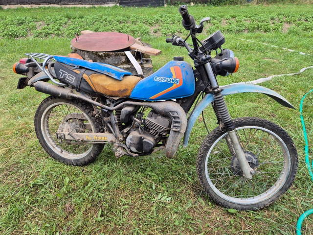 Suzuki TS 125