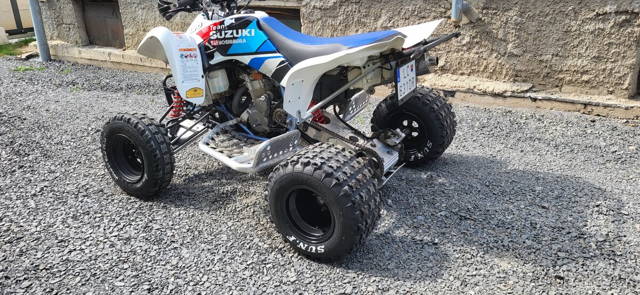 Suzuki LTZ400