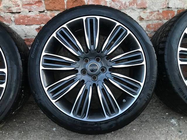 Elektróny Range Rover 275/40 r22