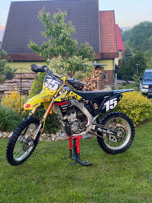 Suzuki rmz 250