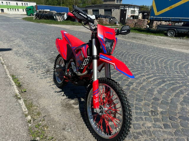 NOVE Enduro ASIX Lizzard 250cm3 21/18