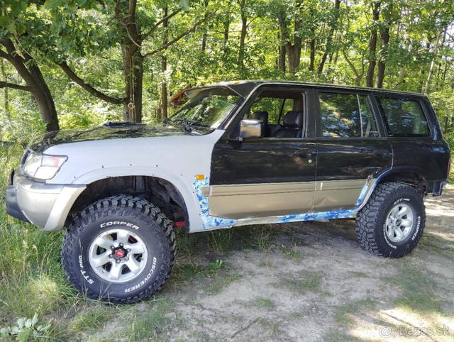 Nissan Patrol Y61