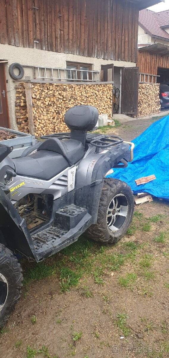 ROZPREDÁM Cf moto X8 2013