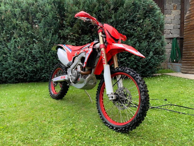 Honda crf 450r s TP , ŠPZ. Nová STK