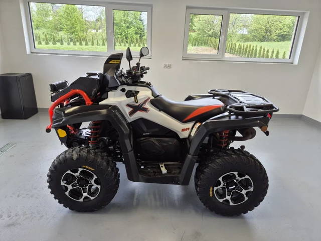Can am Outlander XMR 570