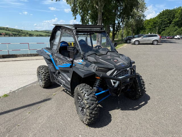 Polaris RZR XP1000