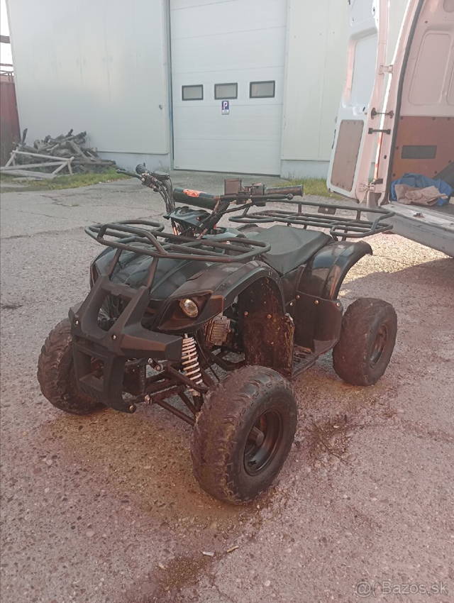 Štvorkolka ATV 125cm benzín automat