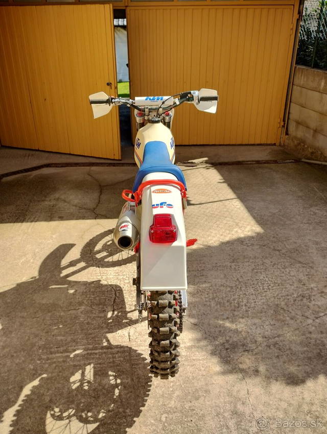 KTM Rotax 560