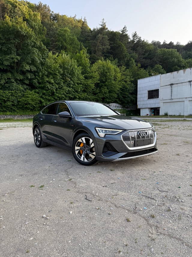 Audi e-tron 50 quattro S line Sportback