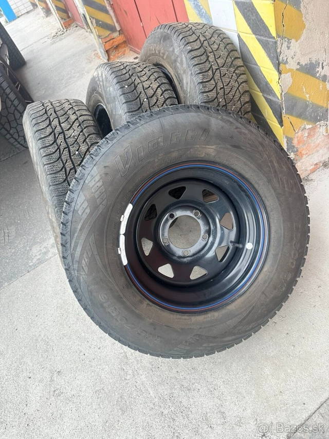 UAZ originál off-road disky ET mínus 19