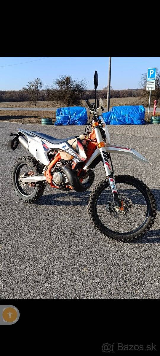 KTM exc 250 tpi six days 2019 na značkách