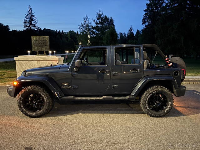 Jeep Wrangler Unlimited 2.8 Crd SAHARA
