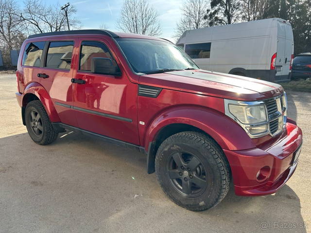 Dodge Nitro 2.8 CRDi automat 4x4