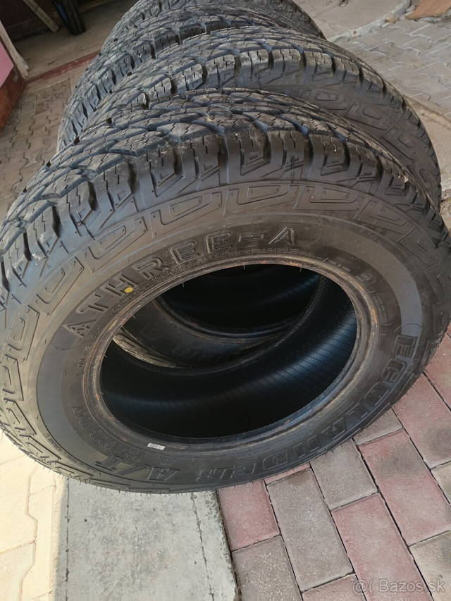 Three-A Ecolander 235/70 r16 A/T 104T