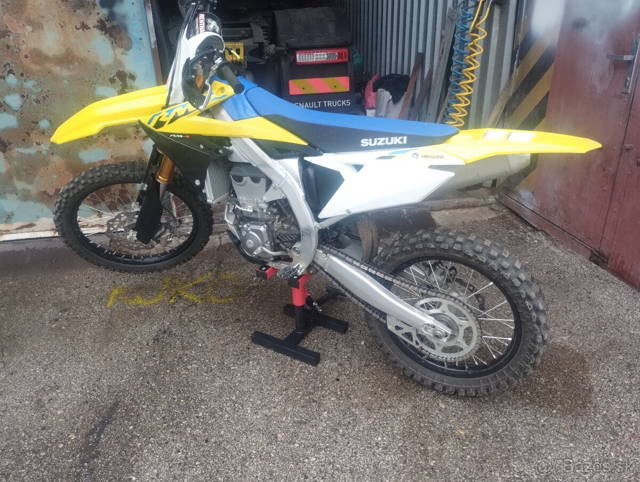 Suzuki rmz 450 2023 ako nová