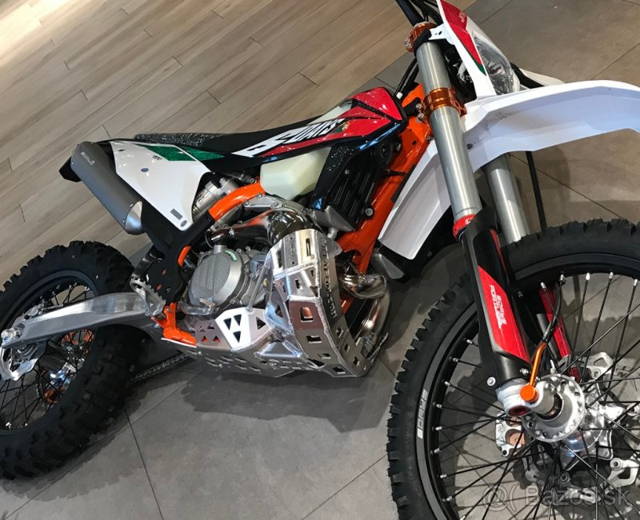 Kryt motoru a kolene výfuku KTM, Husqvarna, Gas Gas