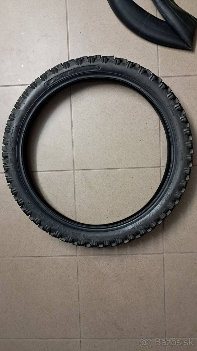 Pneumatika s dušou 80/100 r19 +grátis pneu 70/100 r 19