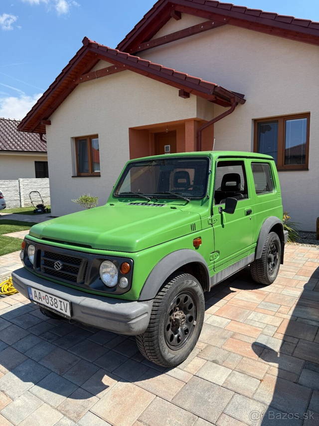 Suzuki Samurai