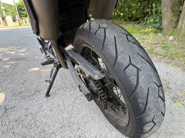Yamaha xt660x