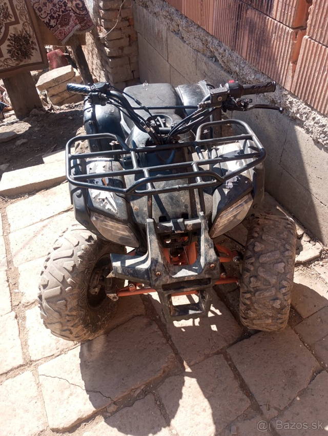 Predáva štvorkolku ATV 125