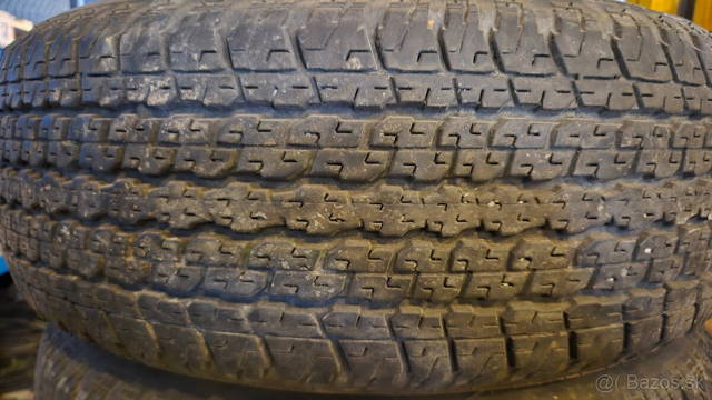 Predam pneu Hilux,Landcruiser