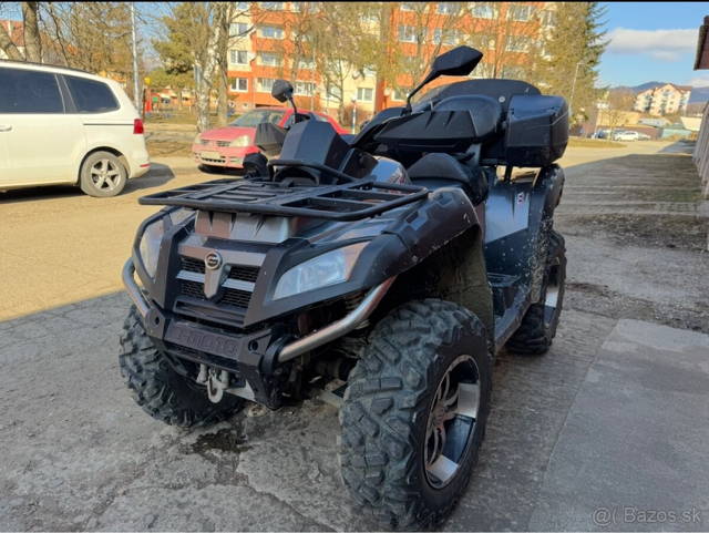 CF moto gladiator x8