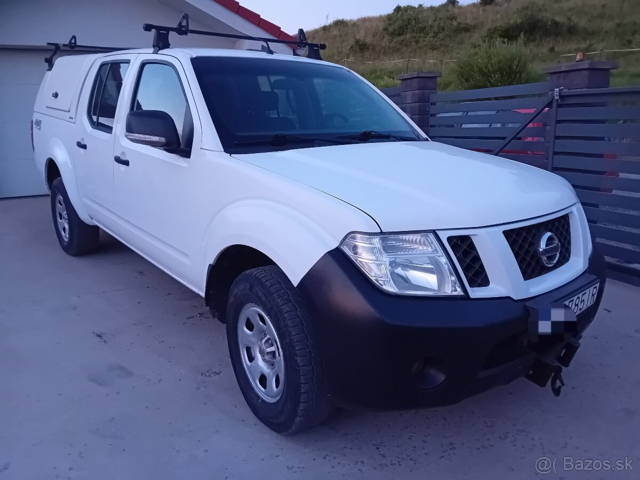 Predám Nissan Navara 4x4 2,5 dci 2013 DPH, 140 kw