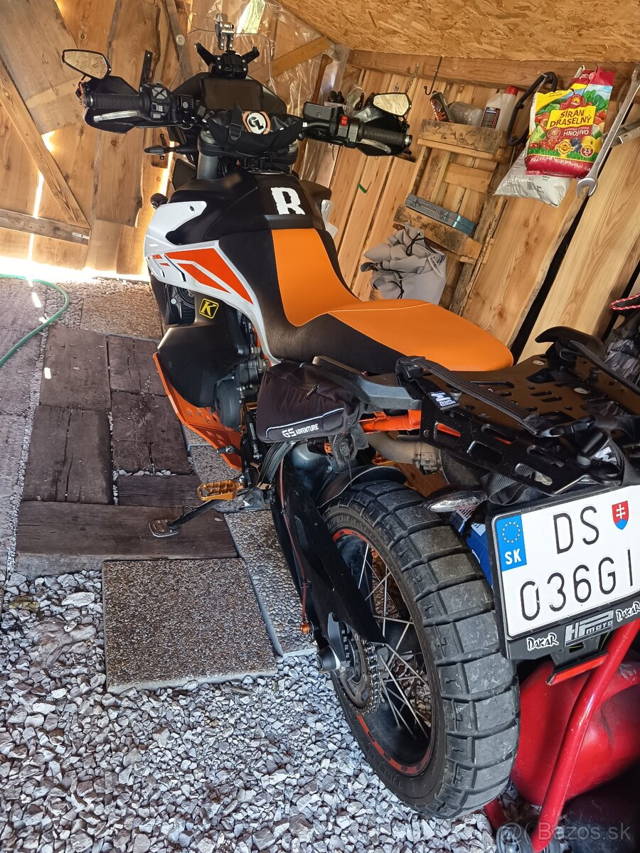 KTM 790 adventure r
