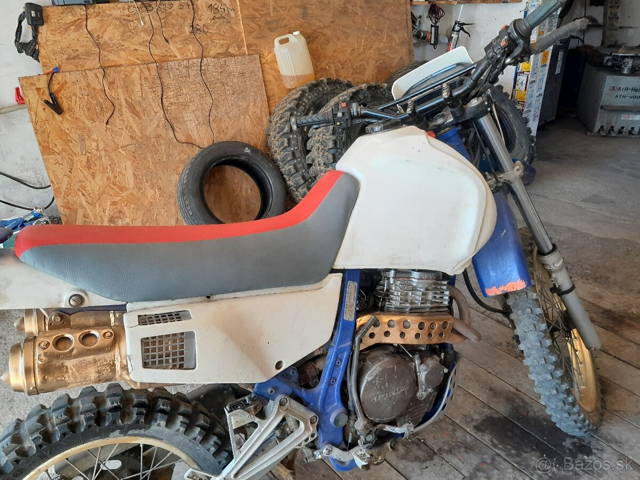 Honda dominator nx650