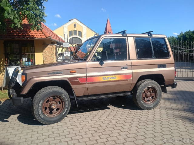 Predam Toyota Land Cruiser LJ70 2.5D