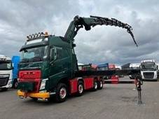 9836 Volvo FH 500 - 8x4 – Tahač + HR-Fassi 1350 + Fly-Jib –