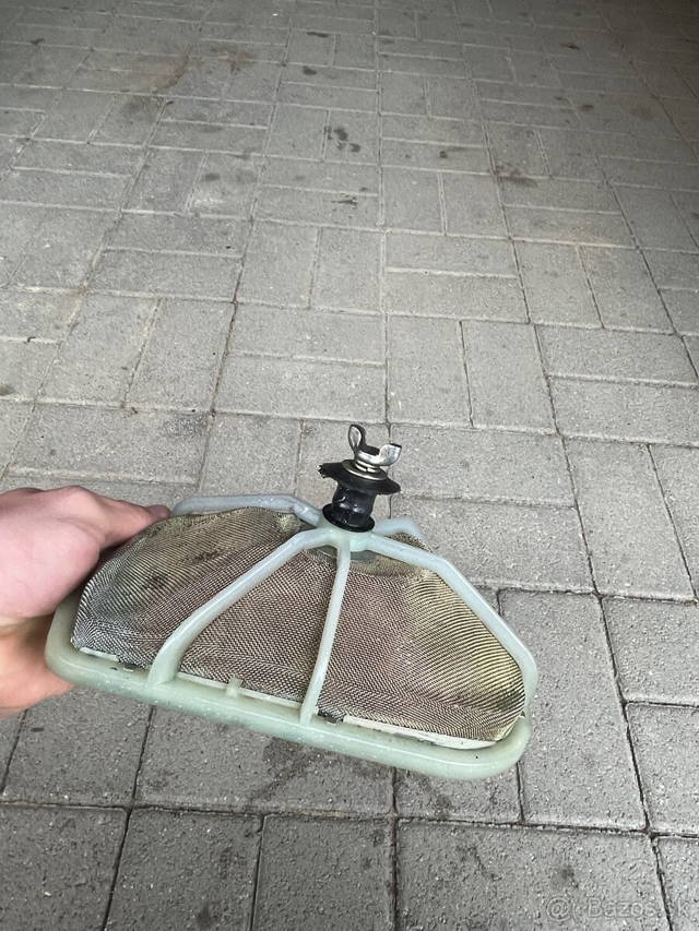 Vystuha vzduchoveho filtra