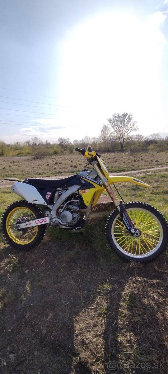 Suzuki RMZ 250 4t 2015