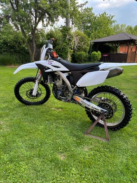 Yamaha yzf 250 2011