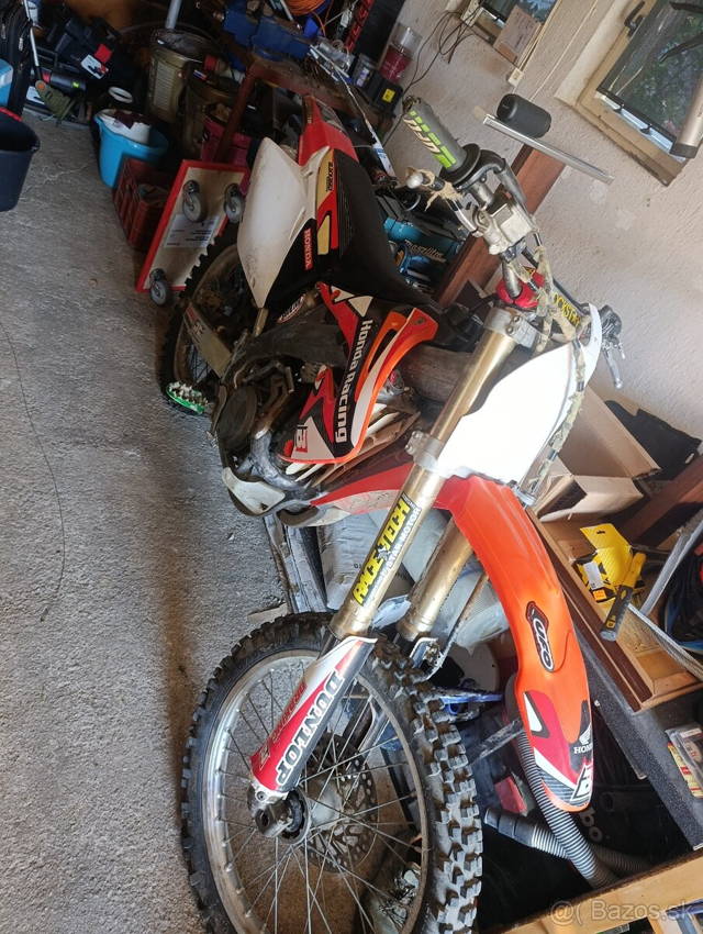 Honda CBR 450 R