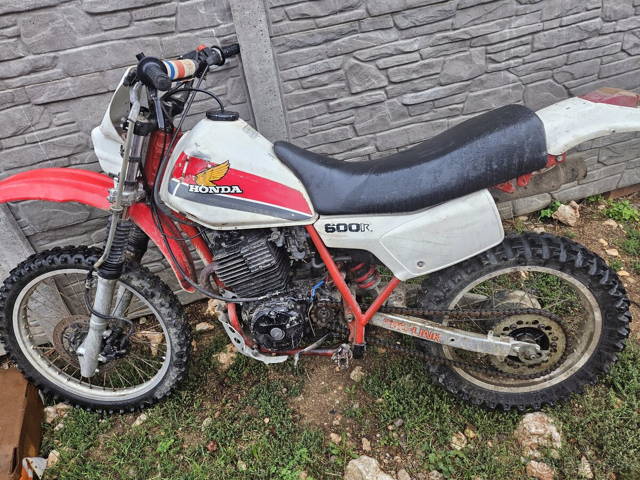 Honda 600