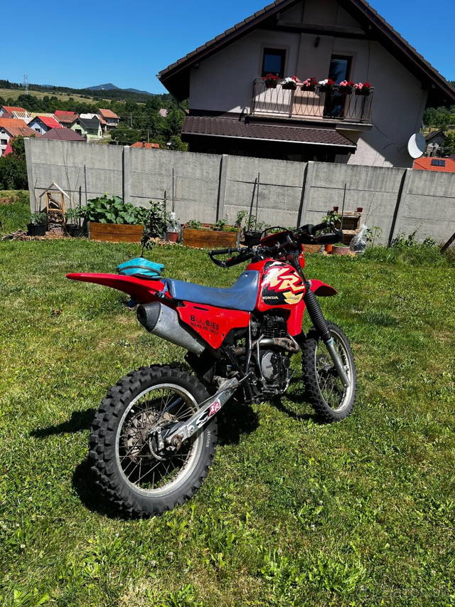 Honda xr 600 r