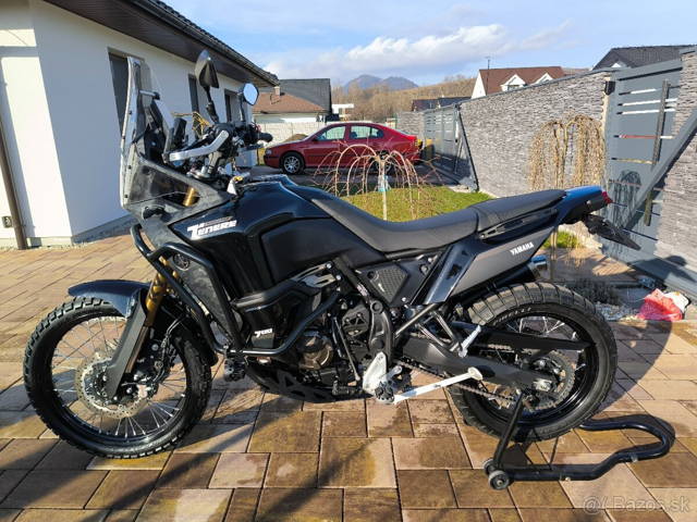 P: YAMAHA TENERE 700 WORLD RAID, 2023, 12000 km, ako NOVA