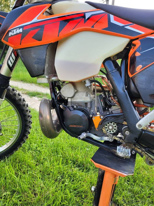 KTM SX 250 2012 Pro Circuit výfuk