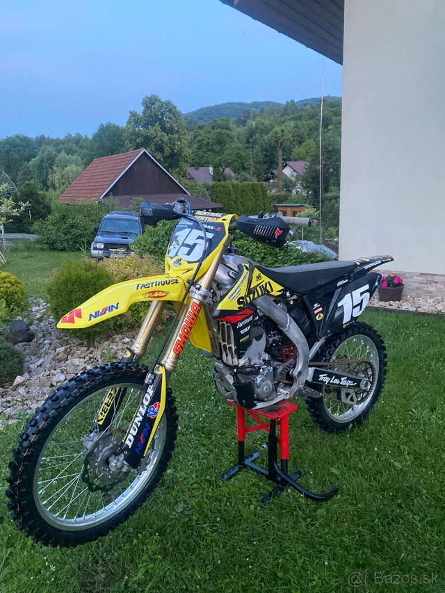 Suzuki rmz 250