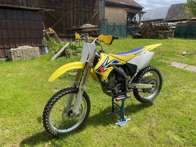 suzuki rmz 250