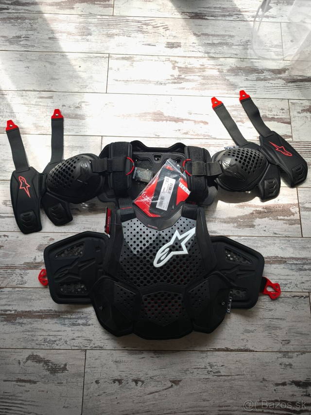 Predám chranič Alpinestars A10 V2
