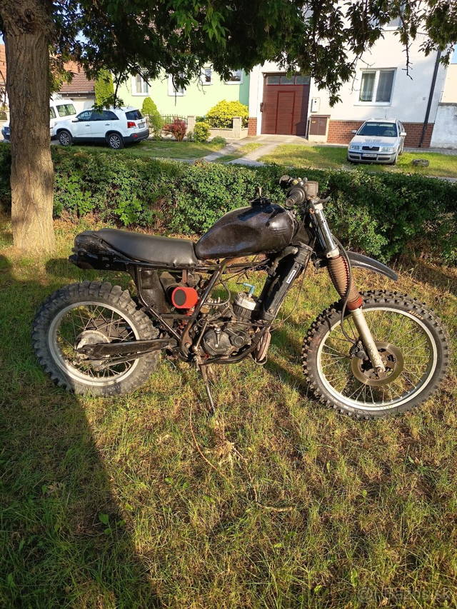 Cagiva elefant 125