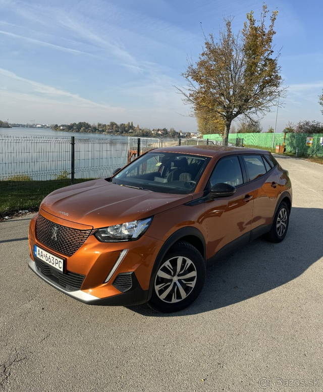 Peugeot e2008, E-2008, r.v. 05/2022, naj. 21 000 km