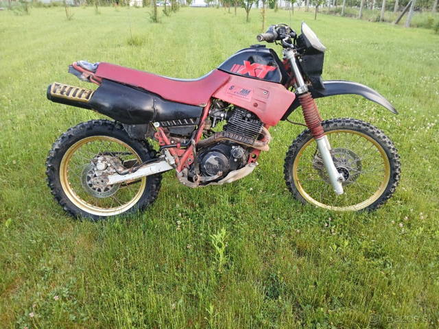 Yamaha xt 600 bez tp
