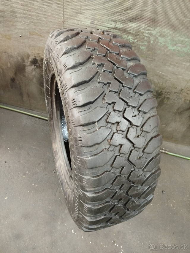 Predám rezervu 245/70 R16 9mm cordiant offroad